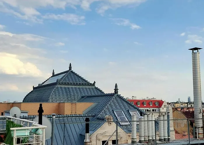 A+ Downtown Apartament *